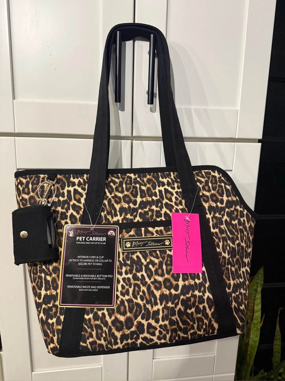 NEW Betsey Johnson TSA APPROVED Leopard Print Pet Carrier Tote up to 16 lbs